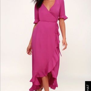 *NEW* Lulu’s high low Magenta wrap dress